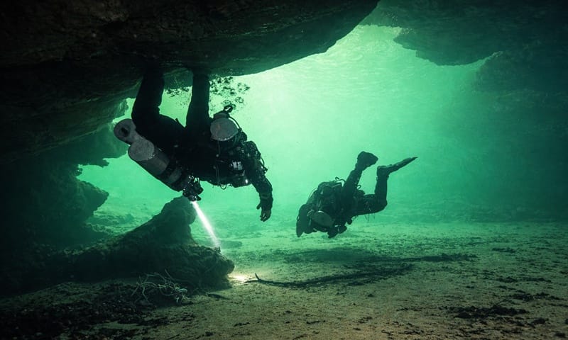 tdi cavern diver
